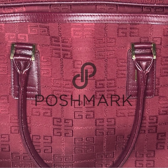 GIVENCHY Rare travel bag - Picture 15 of 16